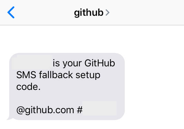SMS con el código de autenticación de dos pasos de una cuenta de GitHub.