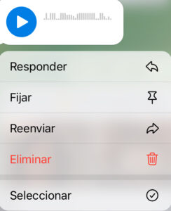 Chat de Telegram mostrando un mensaje de voz y el menú que aparece al dejar presionado dicha nota de voz, en donde se observa la opción “Seleccionar”.