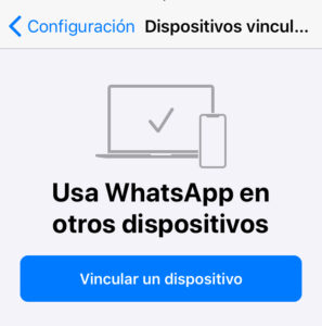 Botón “Vincular un dispositivo” del asistente de WhatsApp para iniciar sesión en la versión Web de esta app.