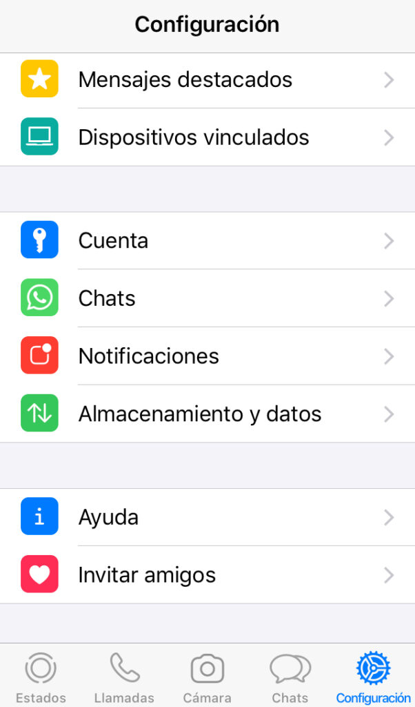 Opciones “Configuración” y “Cuenta” de WhatsApp.