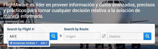 Página de inicio de FlightAware mostrando un formulario para rastrear vuelos, en donde el usuario escribió “AA1” en la casilla “Búsqueda por Número de Vuelo”.