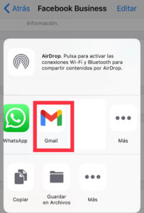 Modal para exportar un archivo en iOS, en donde se observa la app de Gmail.