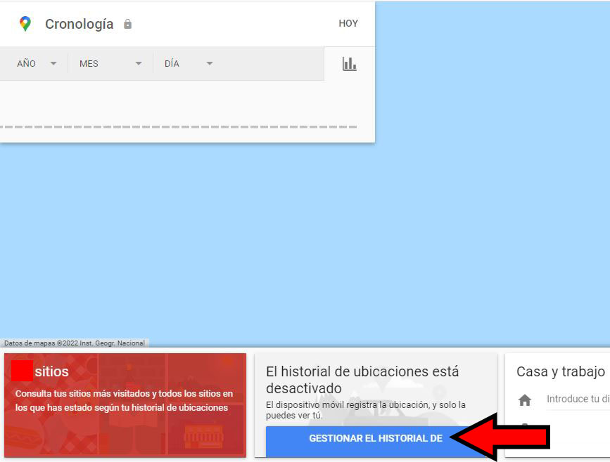 Botón “Gestionar historial de” de Google Maps, y los apartados con las direcciones guardadas y la dirección de la casa y el trabajo de un usuario. También se observa el apartado “Cronología”.