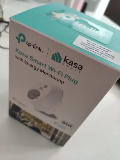 enchufe inteligente tplink con consumo electrico