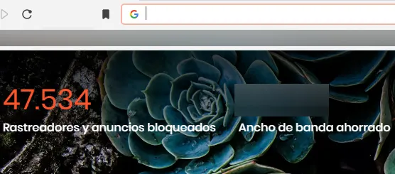 Ventana de Brave que aparece cuando abres una nueva pestaña vacía. En ella, Brave muestra que, entre rastreadores y anuncios, ha bloqueado más de 40 mil elementos.