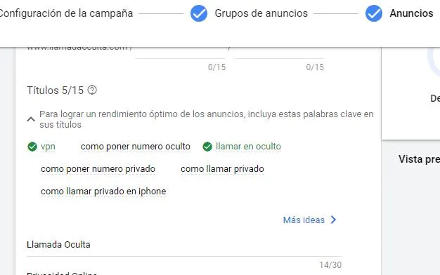 Página “Anuncios” de una campaña de Google Ads, la cual muestra el apartado “Títulos” y una casilla para agregar un título.