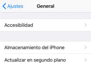 Opción “Actualizar en segundo plano” del menú del apartado “General”.