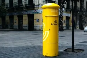 Buzón de Correos.