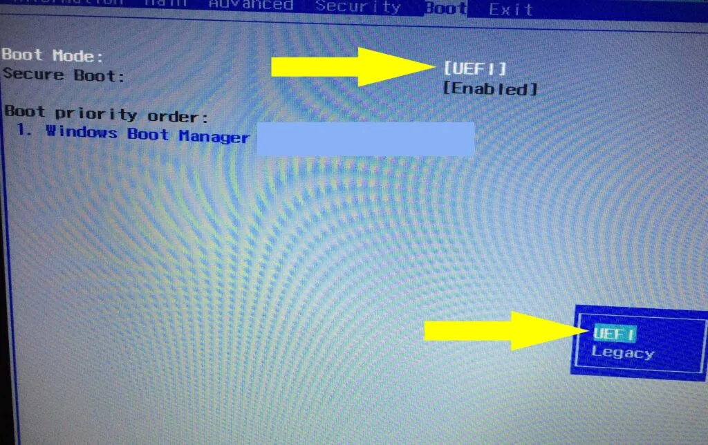 Menú de la opción “Boot” mostrando el apartado “Boot Mode” y la opción “UEFI”.