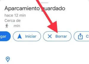Botón “Borrar” del menú de la ubicación del aparcamiento de un usuario en Google Maps.